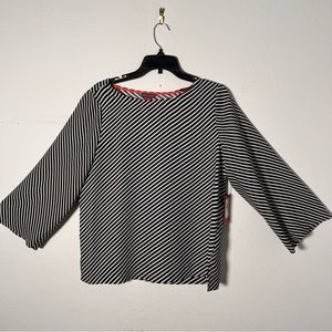 NEW with tags Vince Camuto Size M Women’s Black & White Striped Blouse